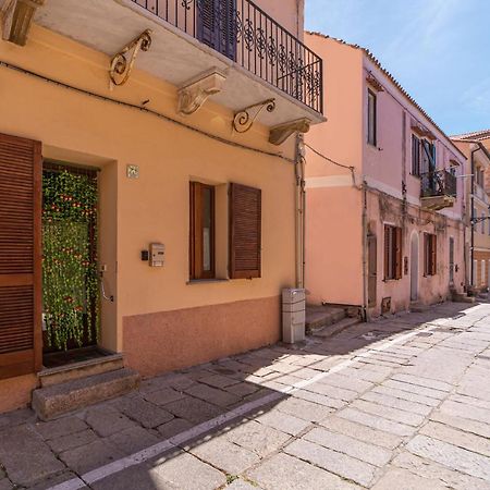 Mono Millelire Apartment La Maddalena  Exterior photo